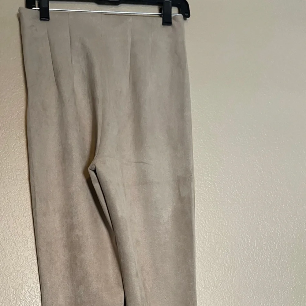 NWOT ZARA FAUX SUEDE LEGGINGS - Picture 4 of 7